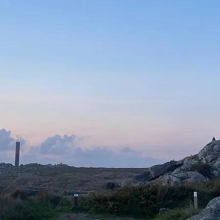 Encantadora Moradia T1, Com Piscina E Vista Mar A 500m Da Feriehus *