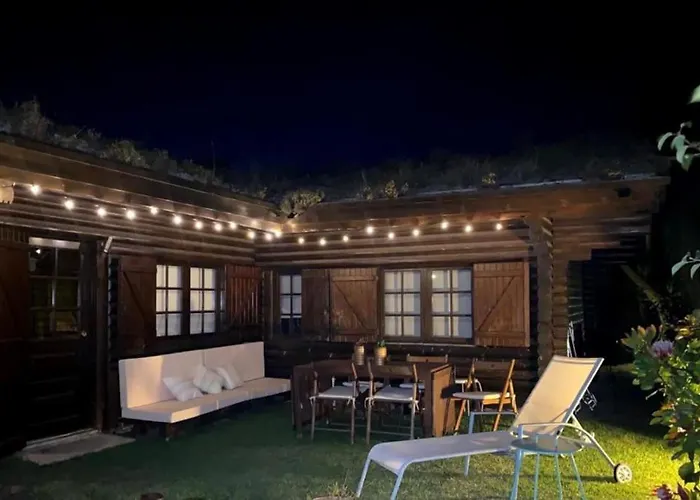 Encantadora Moradia T1, Com Piscina E Vista Mar A 500m Da