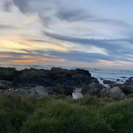 Semesterbostad Encantadora Moradia T1, Com Piscina E Vista Mar A 500m Da